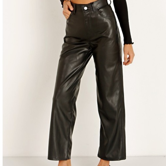 Levis Faux Leather Ribcage Straight 